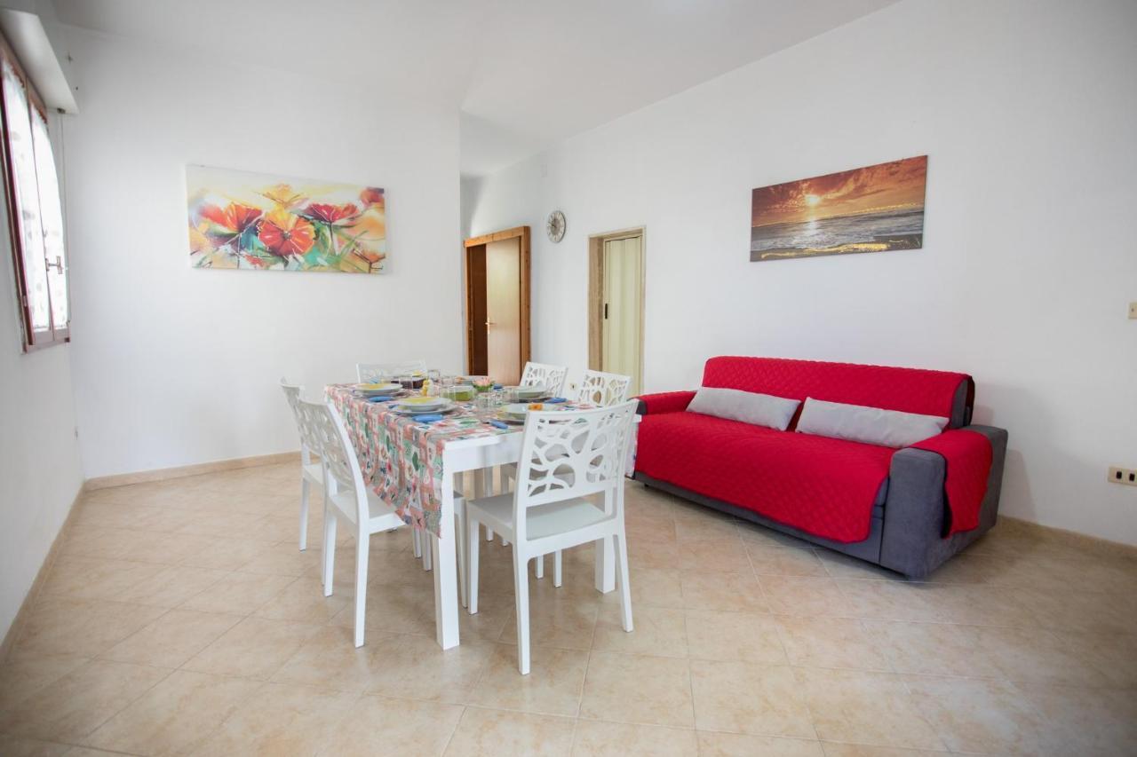 Villino Carolin Daire Torre Lapillo Dış mekan fotoğraf